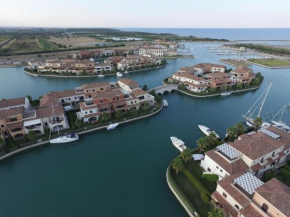 Гостиница Marinagri Resort  Поликоро